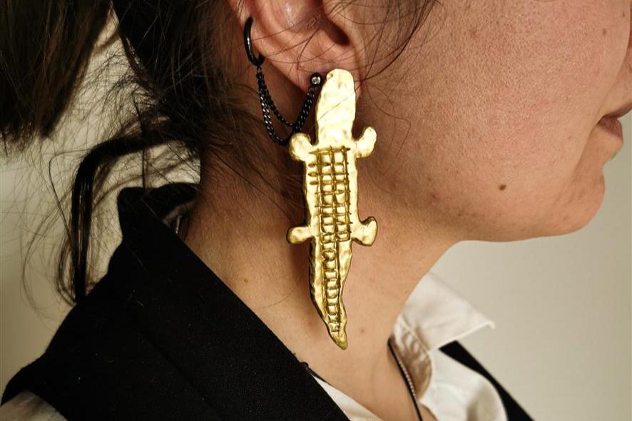 Avant-Garde Wedding Earrings
Minimalist Statement Jewelry
