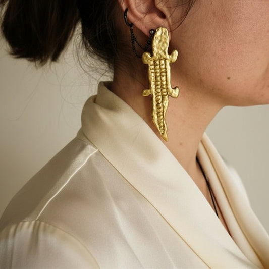 Avant-Garde Wedding Earrings
Minimalist Statement Jewelry