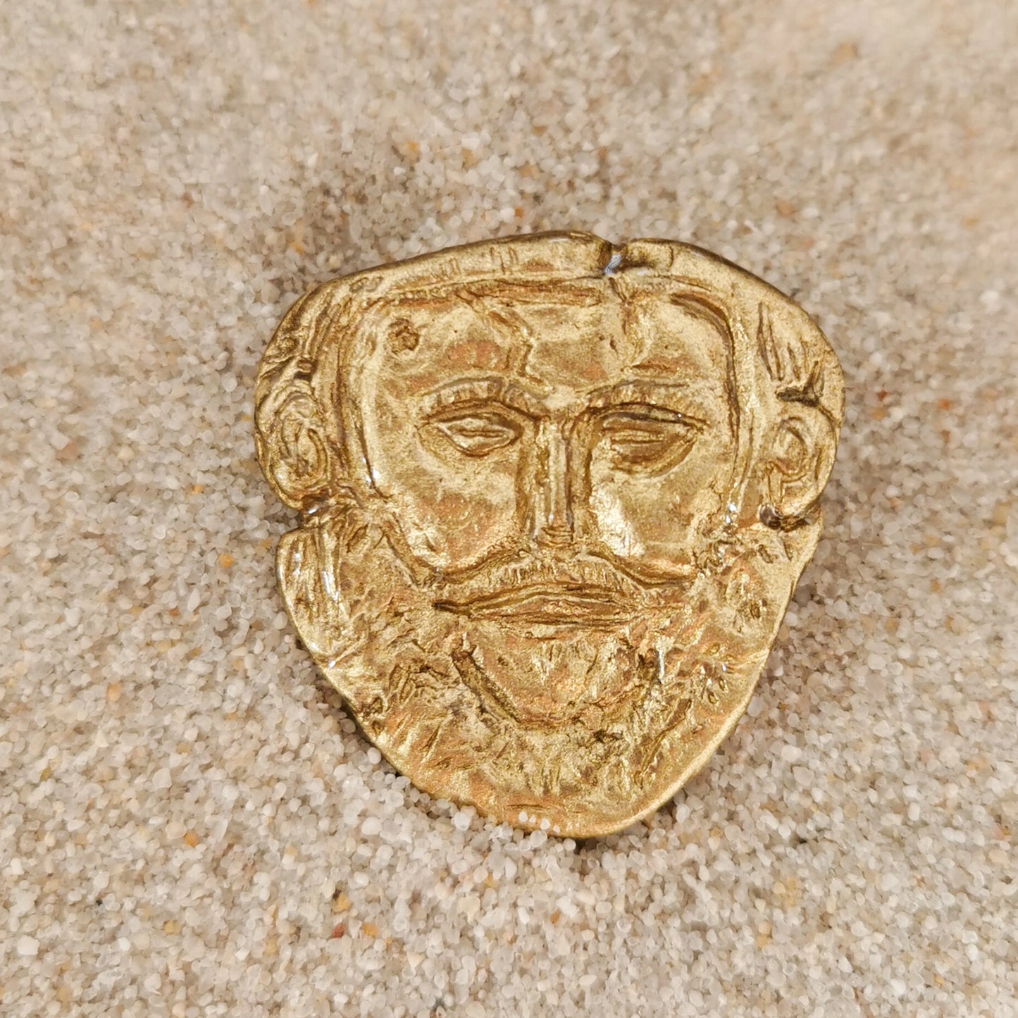 Agamemnon Brooch – Gold Face of the Mythological King of Argolis