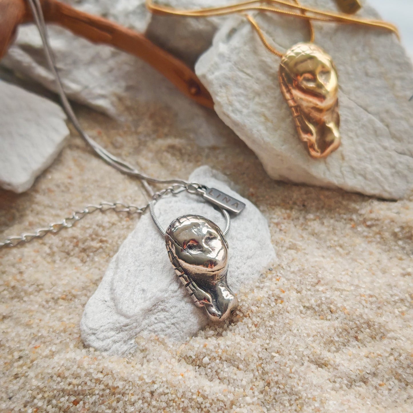 Venus Antiqua: Brassempouy — Necklace