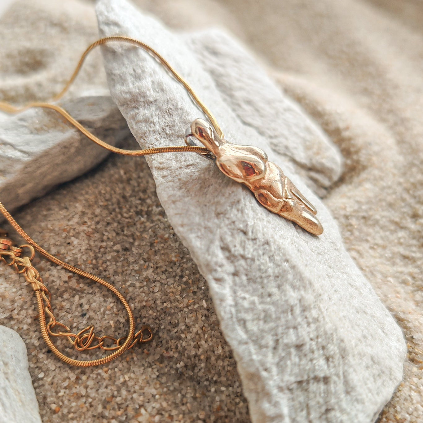 Venus Antiqua: Dolní Věstonice — Necklace